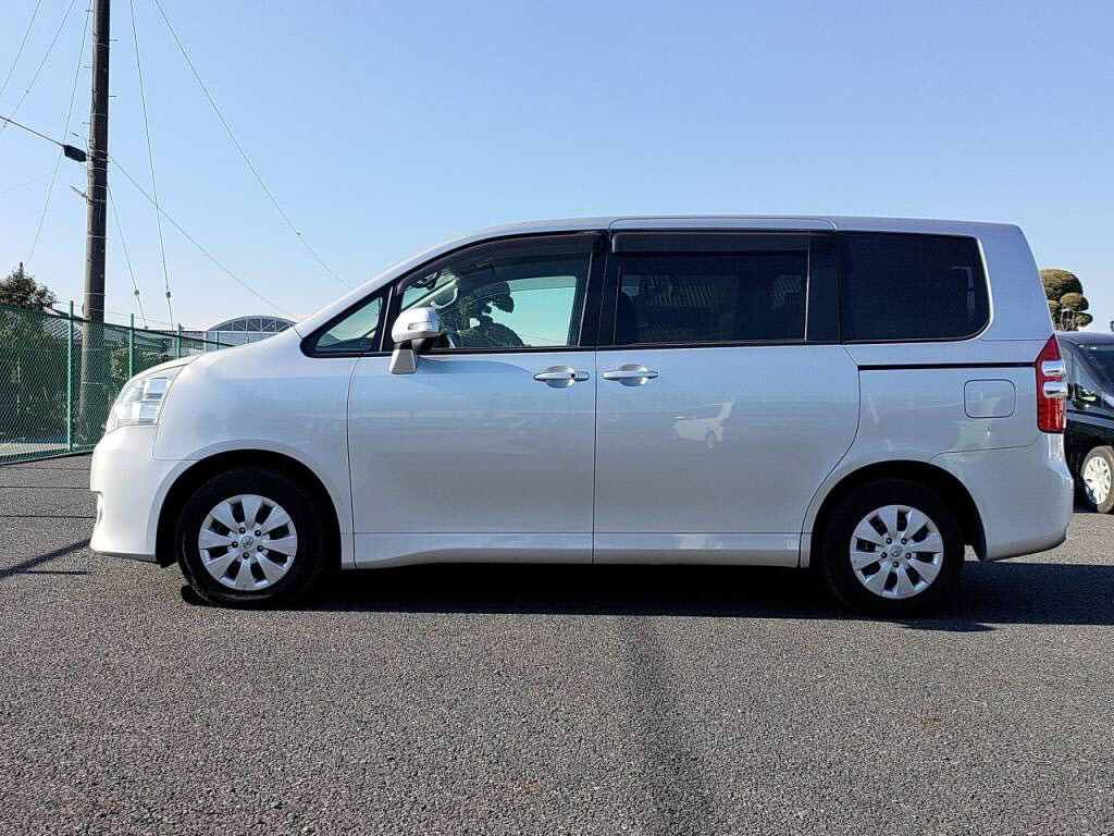 ノアＸスペシャルエディションの写真 12