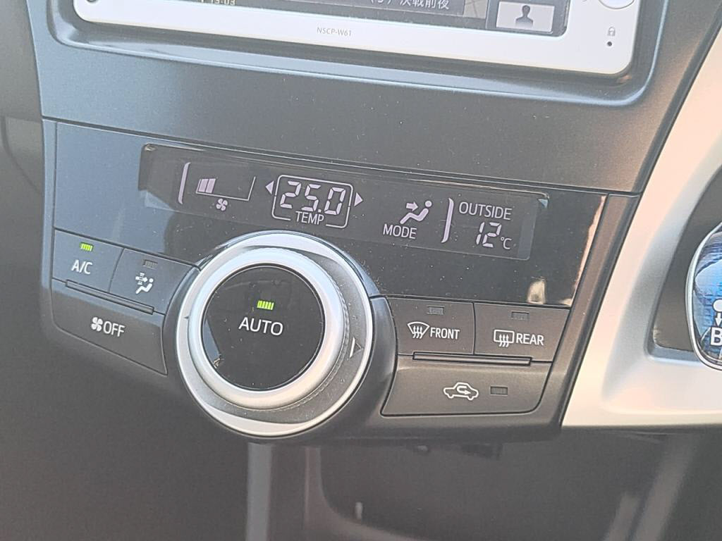 プリウスαＳ＿Ｌセレクションの写真 14