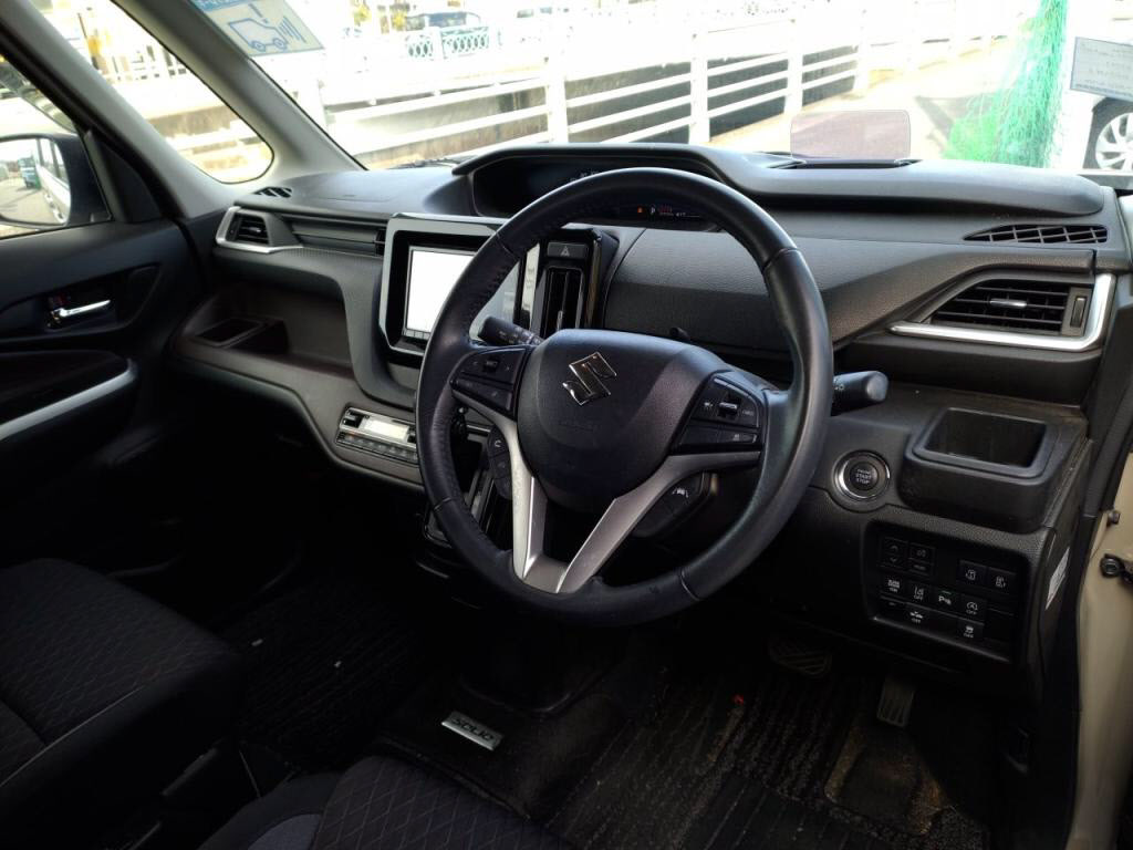 ソリオバンディットバンディットハイブリッドＭＶの写真 3