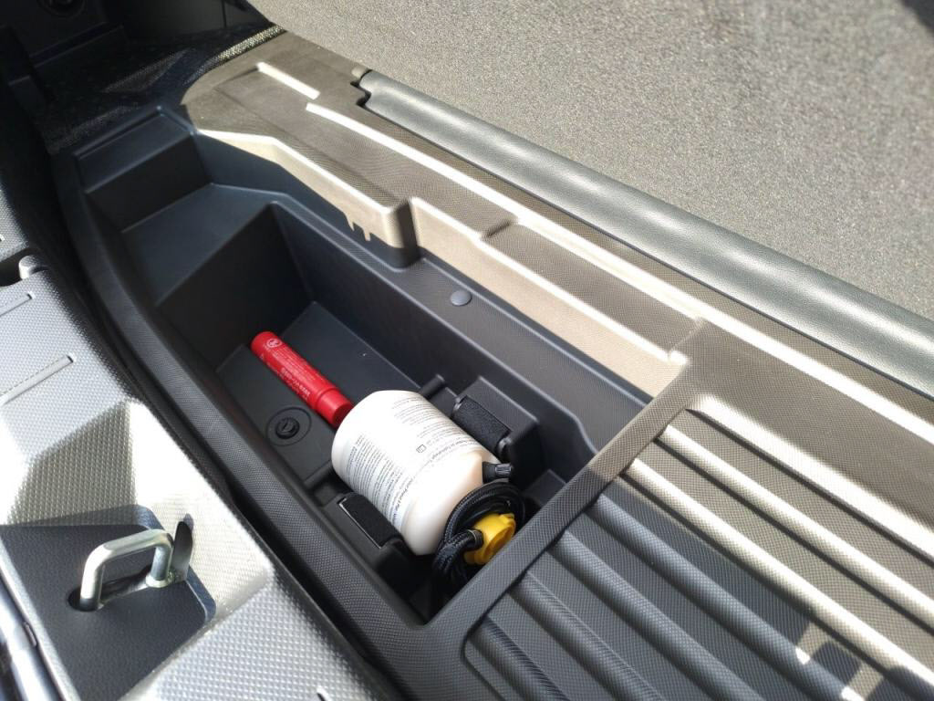 ＸＶハイブリッド２．０ｅ－Ｓアイサイトの写真 28