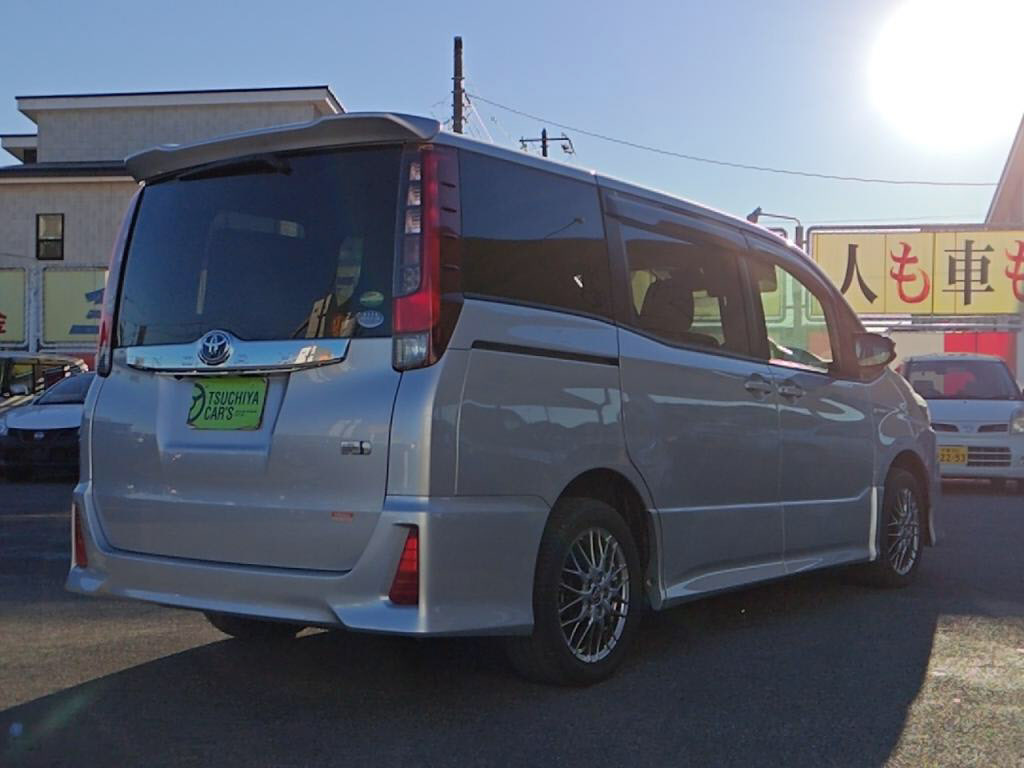 ノアハイブリッドハイブリッドＳｉの写真 2