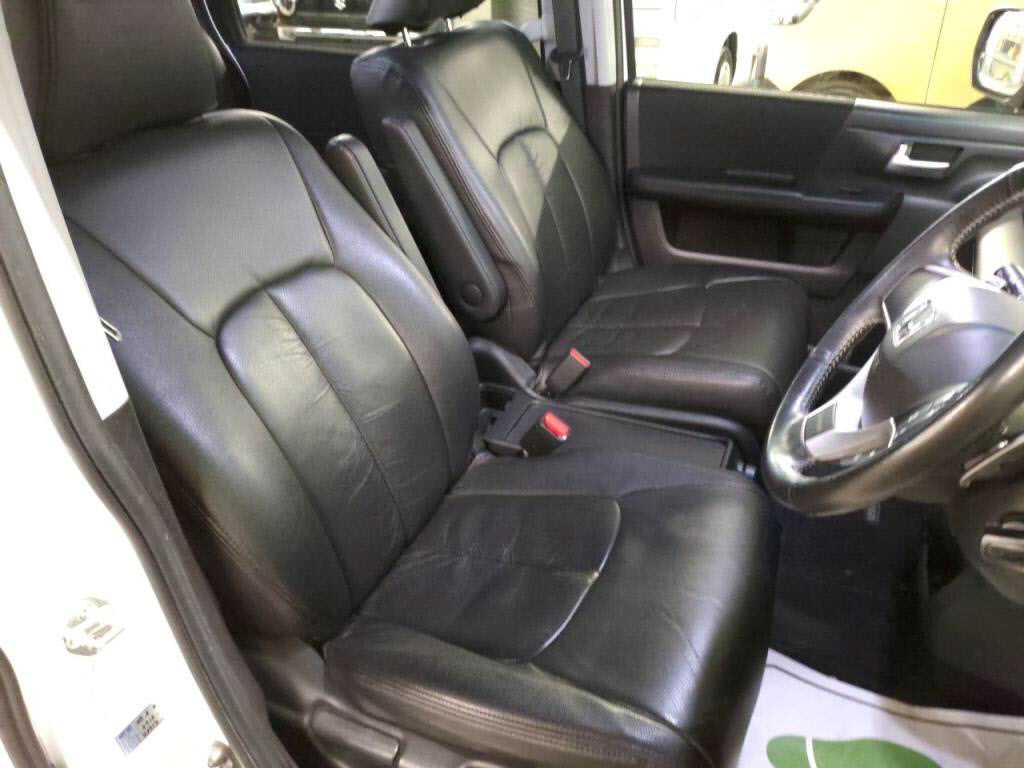 ステップワゴンスパーダスパーダＺクールスピリットの写真 21