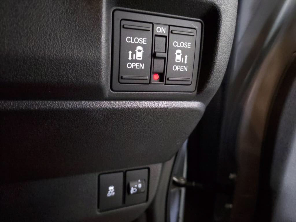 Ｎ＿ＢＯＸカスタムターボコーディネートスタイルモノトーンの写真 16