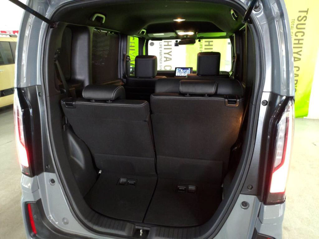 Ｎ＿ＢＯＸカスタムターボコーディネートスタイルモノトーンの写真 25