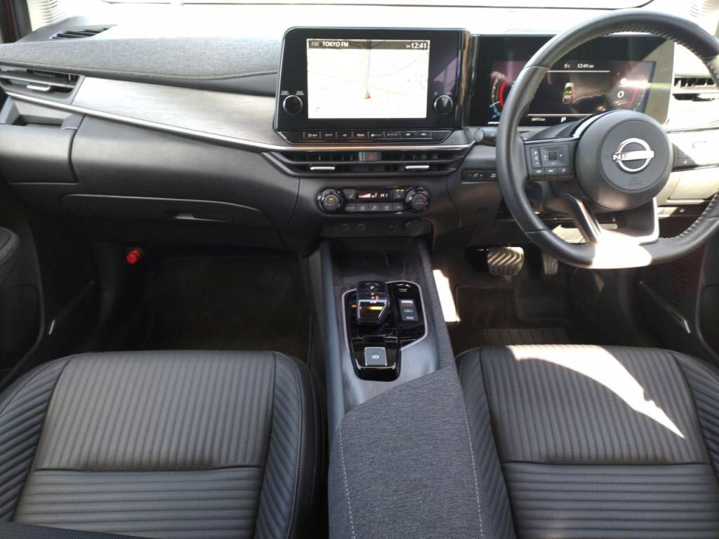 ノートオーラＧレザーエディションの写真 3