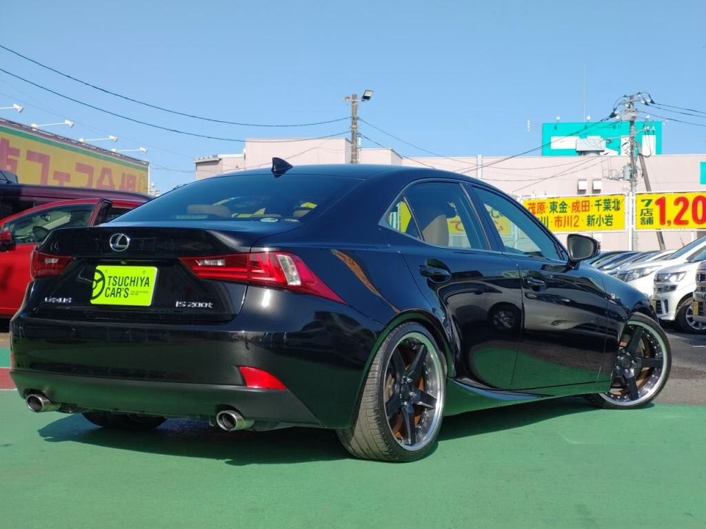 ＩＳＩＳ２００ｔ＿Ｆスポーツの写真 2