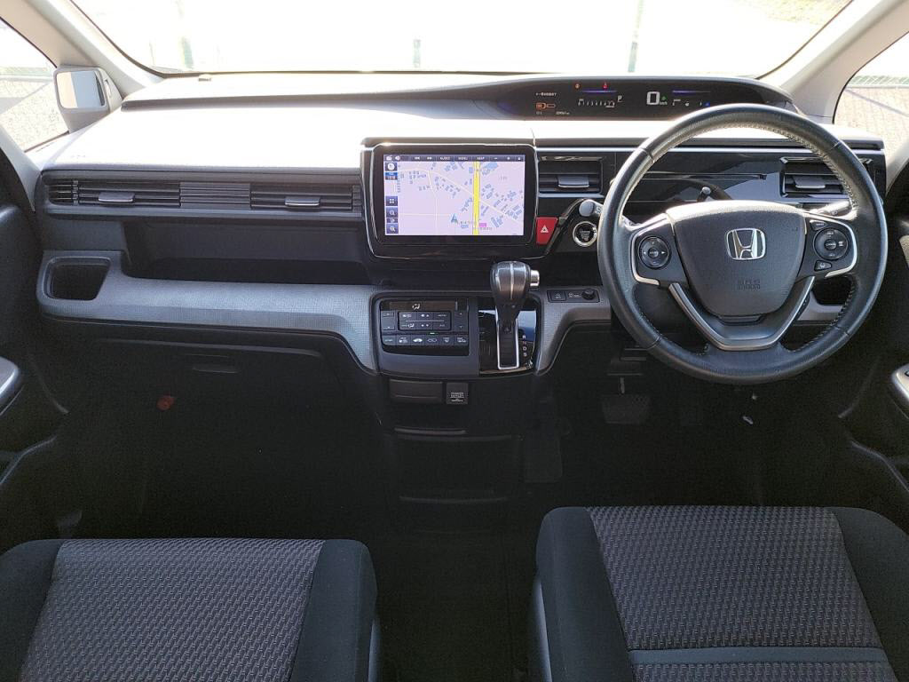 ステップワゴンスパーダスパーダ・ホンダセンシングの写真 3