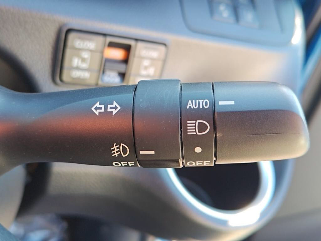 シエンタハイブリッドハイブリッドＧクエロの写真 16