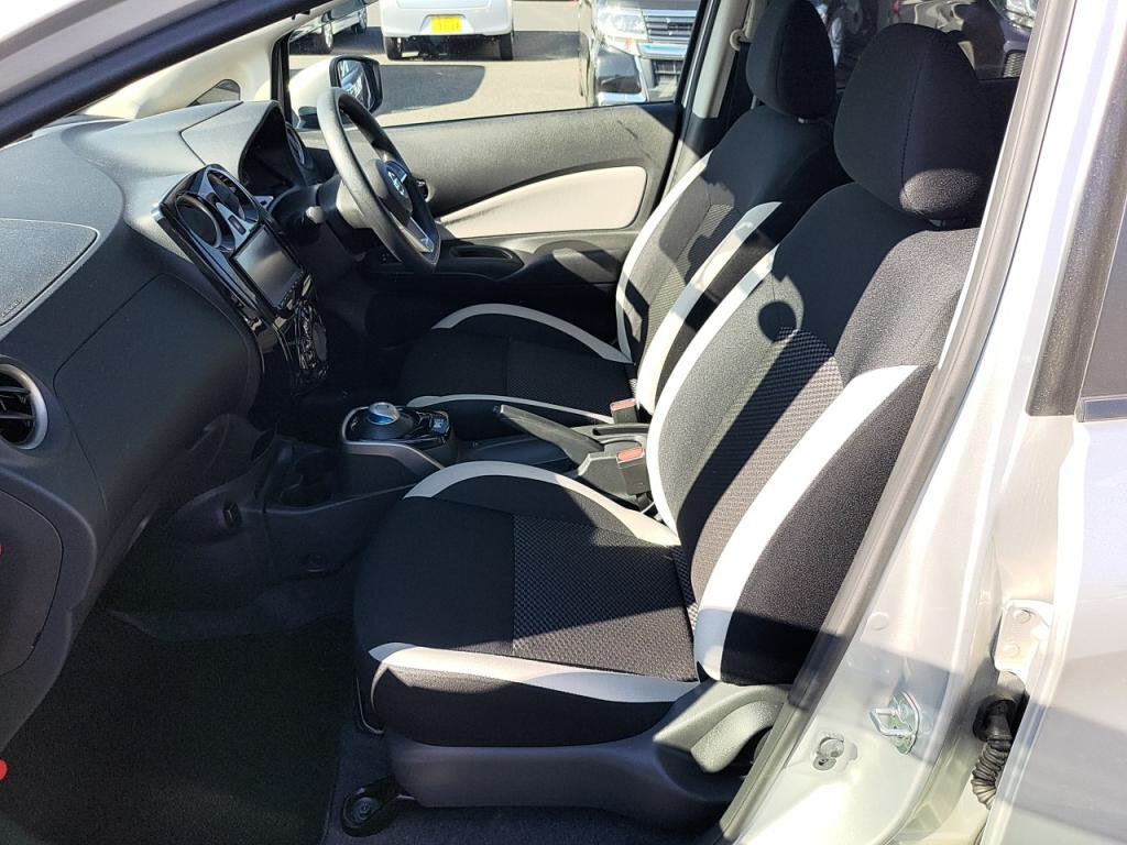 ノートｅパワーｅパワーＸの写真 22