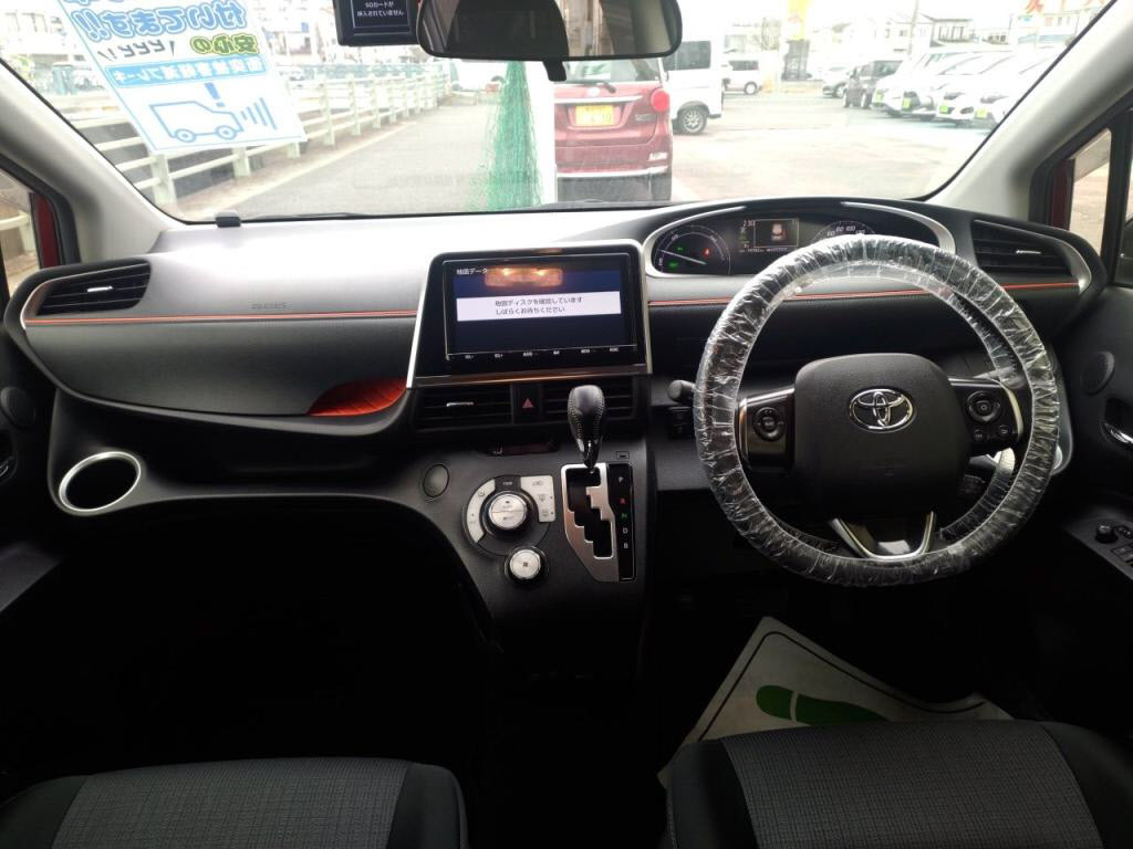 シエンタハイブリッドハイブリッドファンベースＧの写真 3