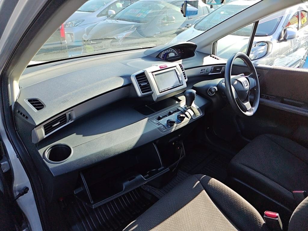 フリードＧの写真 22