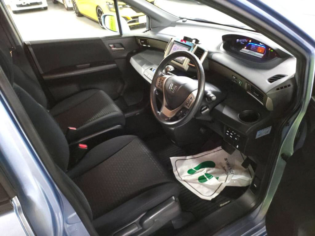 フリードスパイクハイブリッドハイブリッドジャストセレクションの写真 21