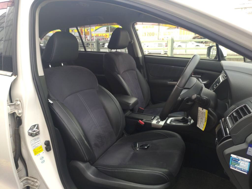 レヴォーグ１．６ＧＴアイサイトＳスタイルの写真 28