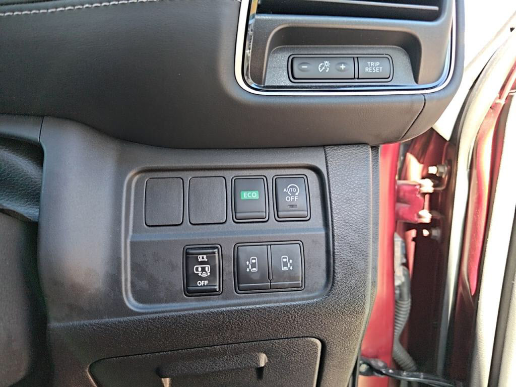 セレナハイウェイスターＧの写真 17