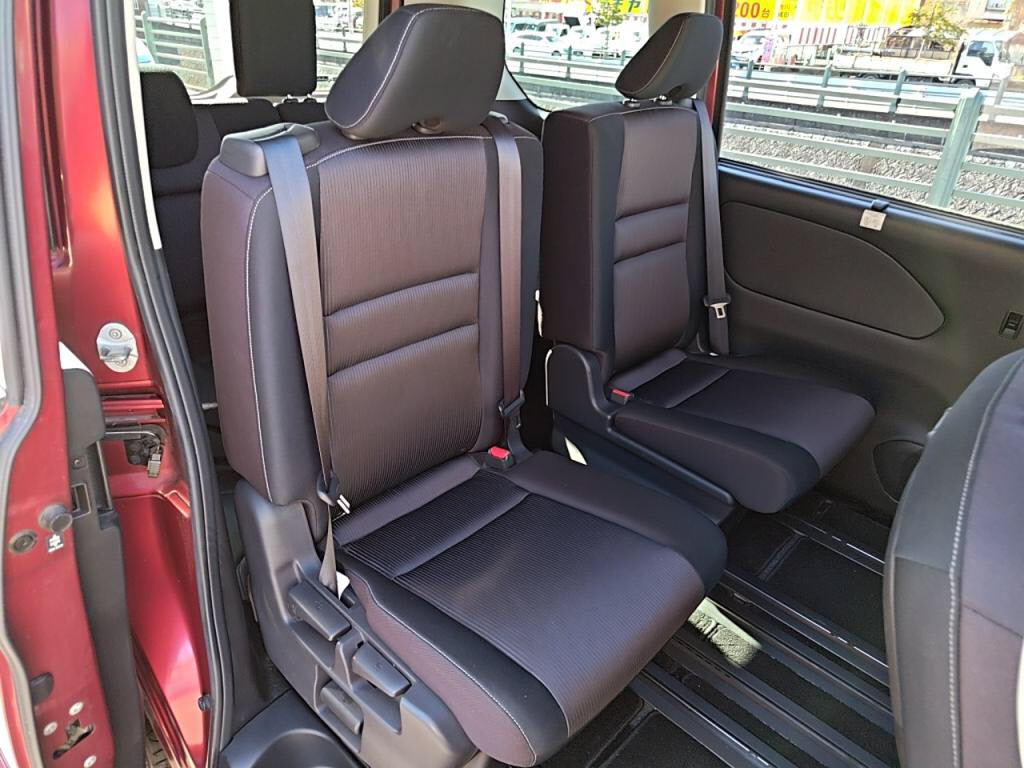 セレナハイウェイスターＧの写真 25