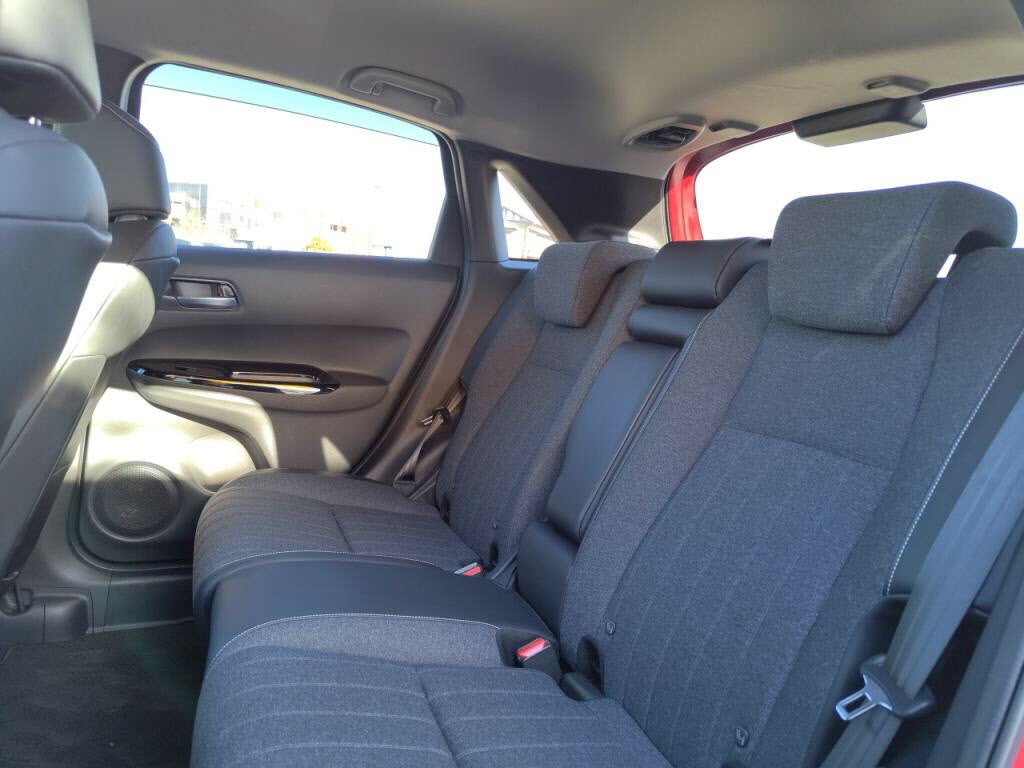 フィットハイブリッドｅＨＥＶホームの写真 23