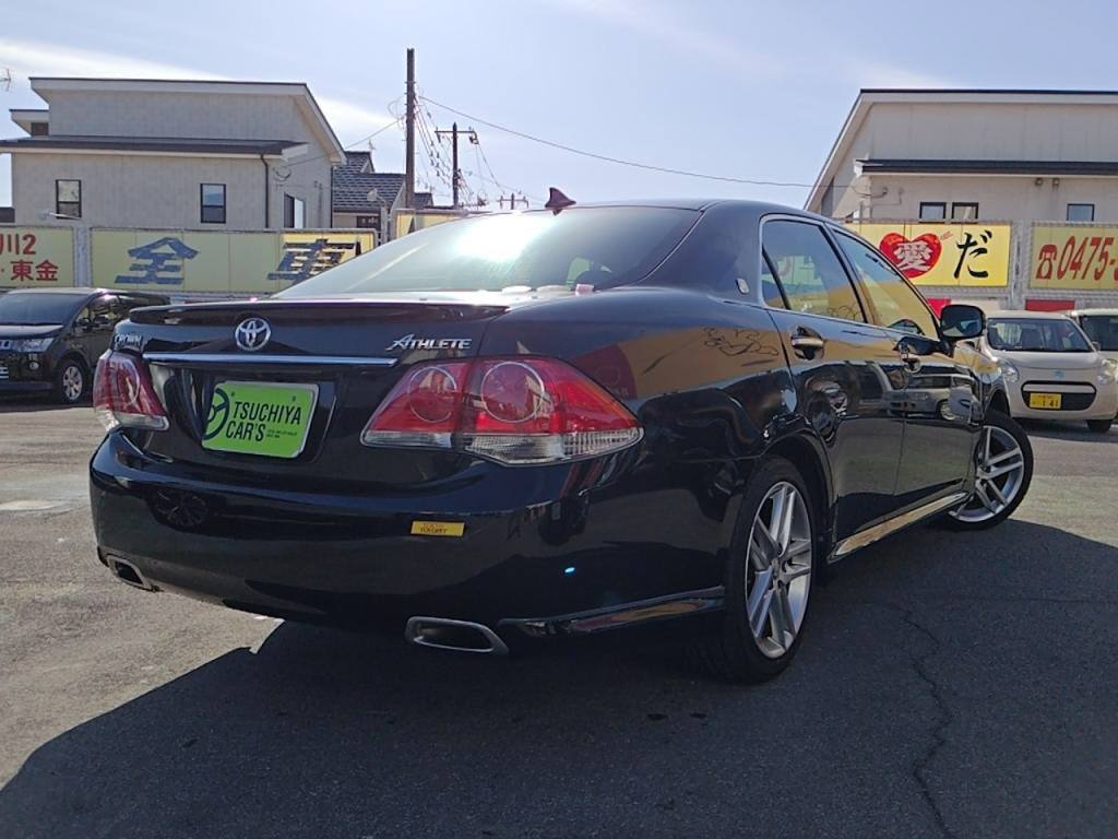 クラウンアスリートの写真 2