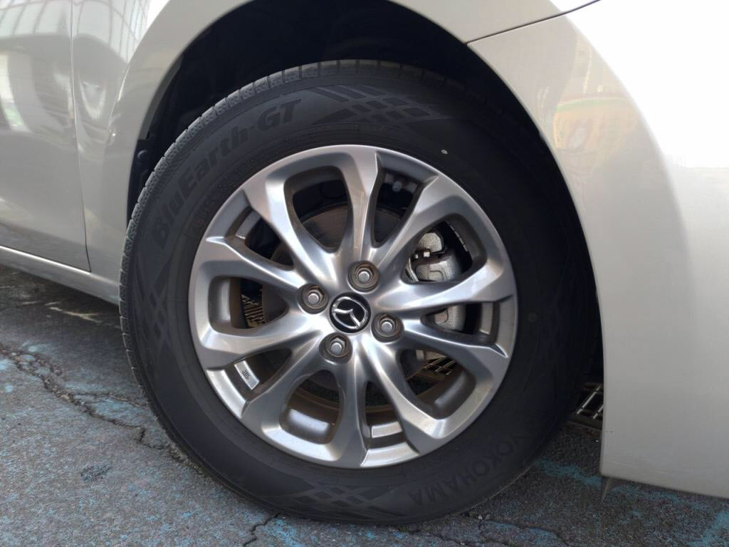 マツダ２１５Ｓサンリットシトラスの写真 10