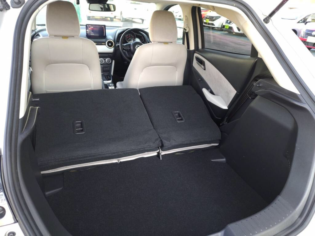 マツダ２１５Ｓサンリットシトラスの写真 28