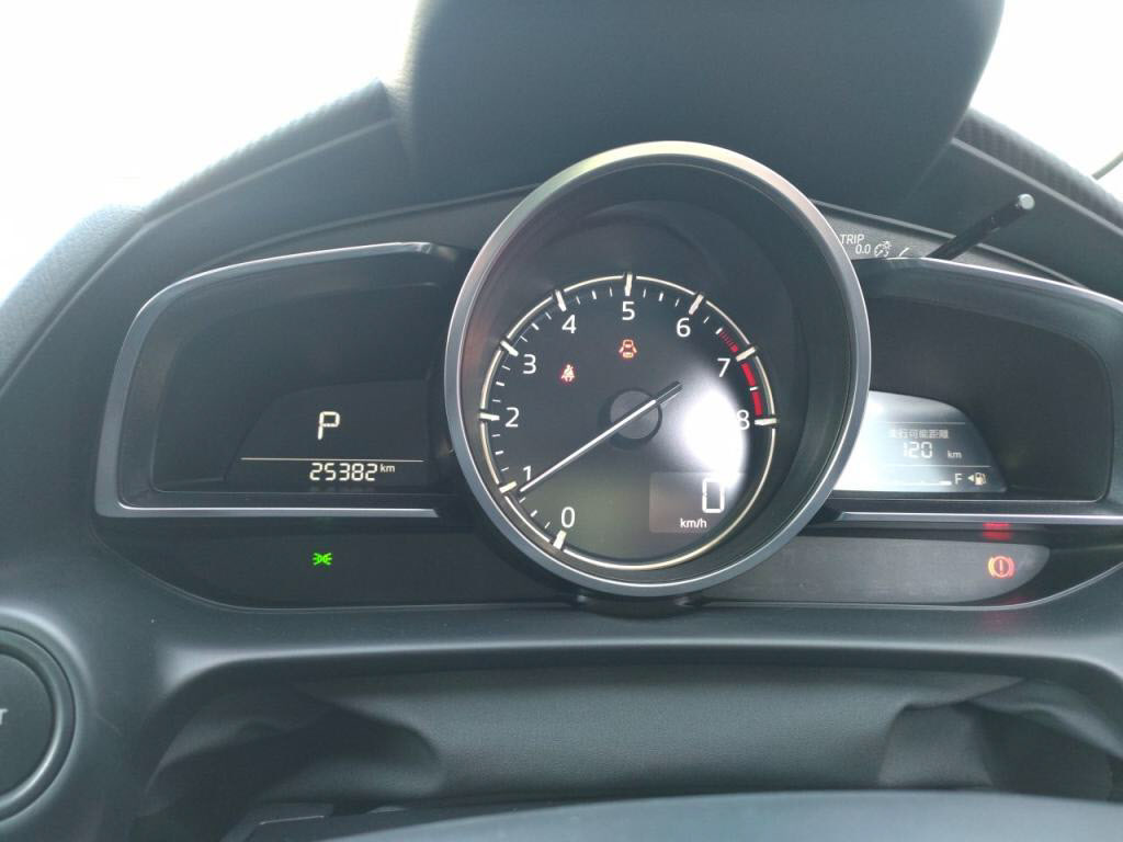 マツダ２１５Ｓサンリットシトラスの写真 29