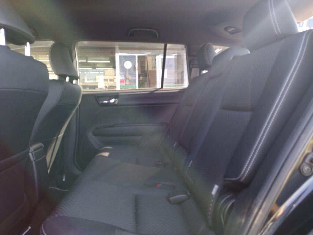 カローラフィールダーハイブリッドハイブリッドＧダブルバイビーの写真 28