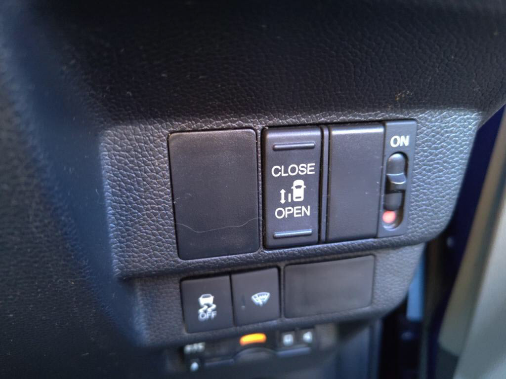 フリードＧの写真 16