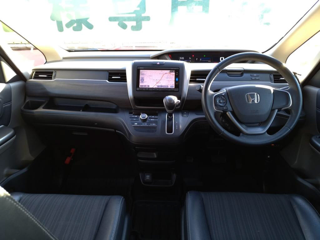 フリードＧの写真 3