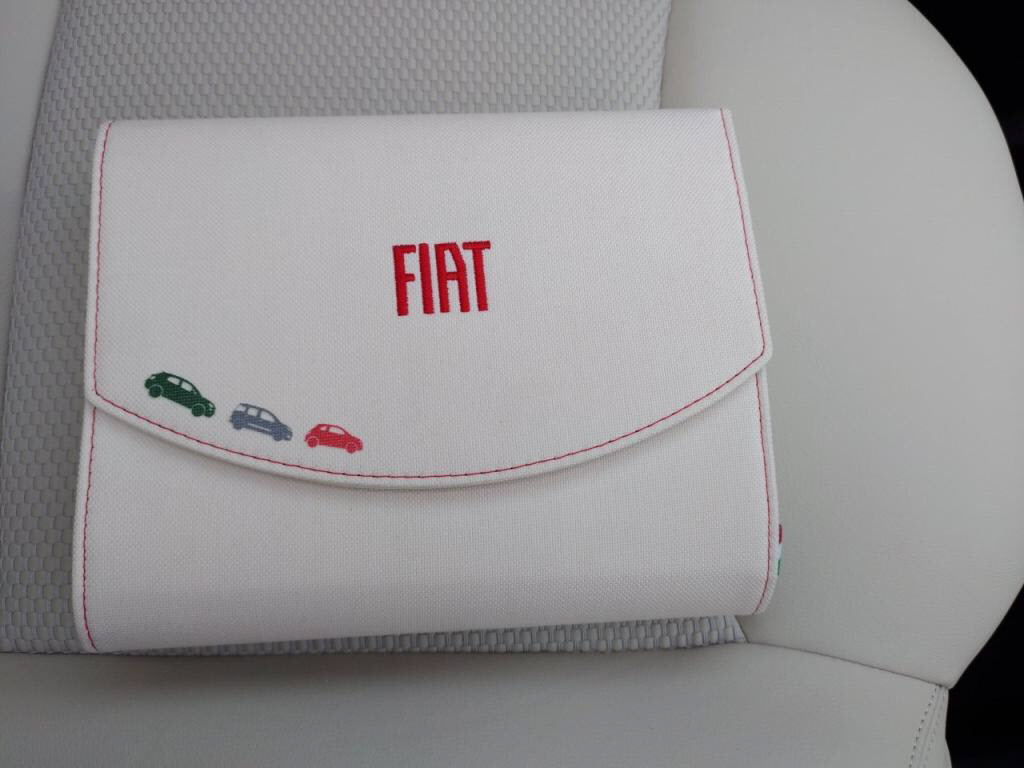 フィアット５００Ｃコレッツィオーネ１９５７の写真 20