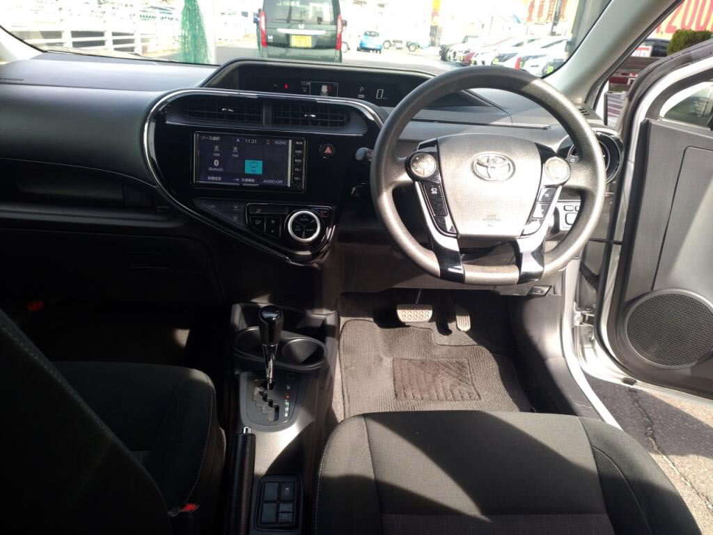 アクアＳスタイルブラックの写真 3