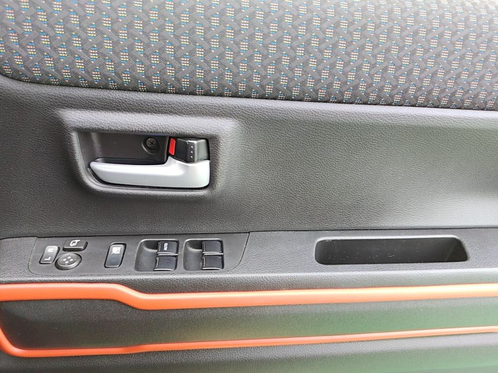 フレアクロスオーバーハイブリッドＸＴの写真 20