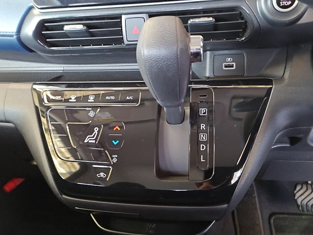 デイズハイウェイスターハイウェイスターＸの写真 15