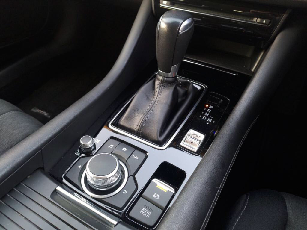 アテンザワゴン２０Ｓプロアクティブの写真 16