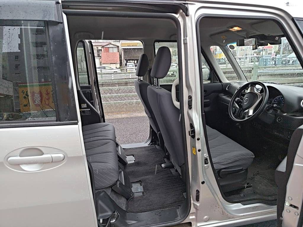 フレアワゴンＸＳの写真 12