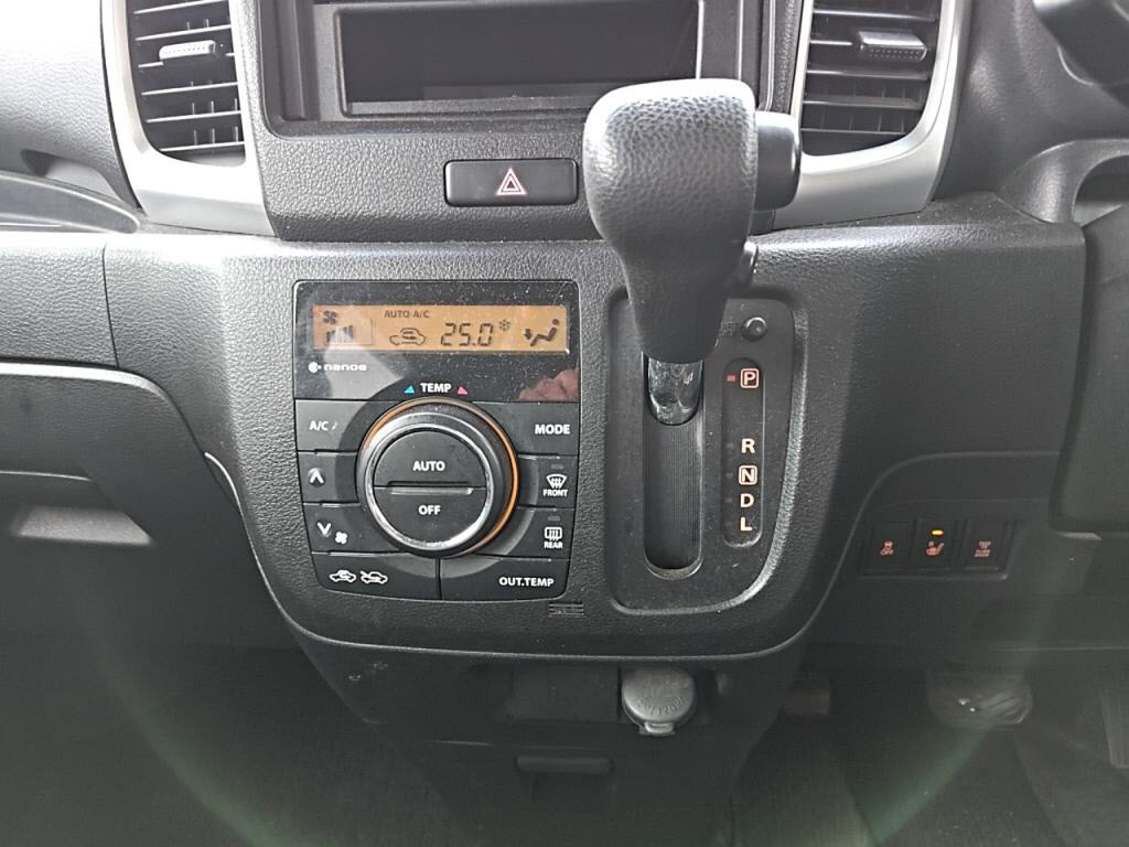 フレアワゴンＸＳの写真 14