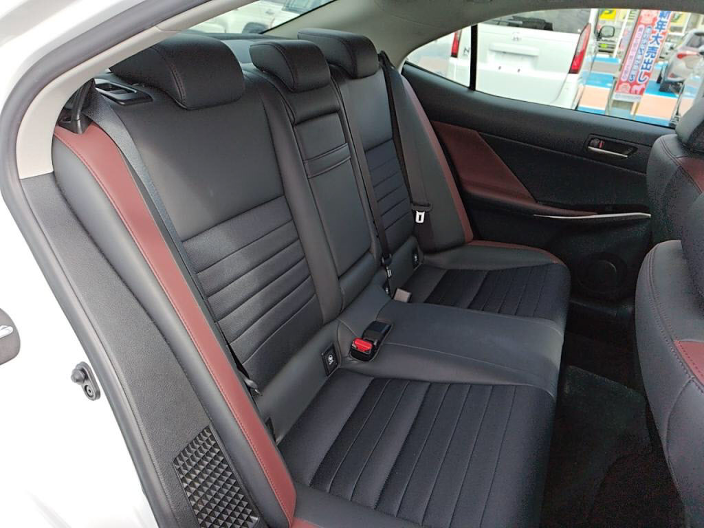 ＩＳハイブリッドＩＳ３００ｈの写真 13