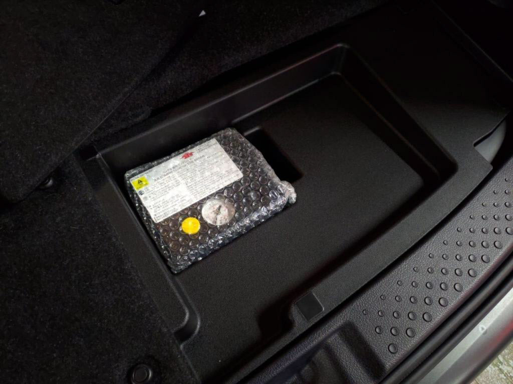 シエンタハイブリッドハイブリッドＧクエロの写真 30