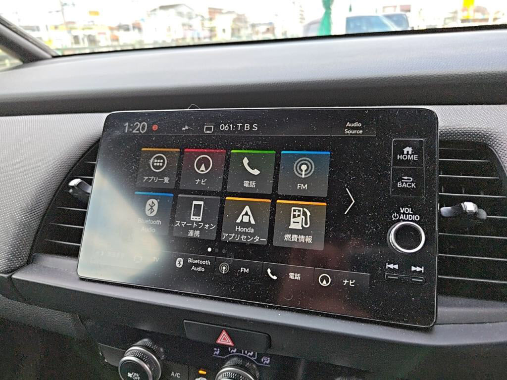 フィットハイブリッドｅＨＥＶクロスターの写真 17