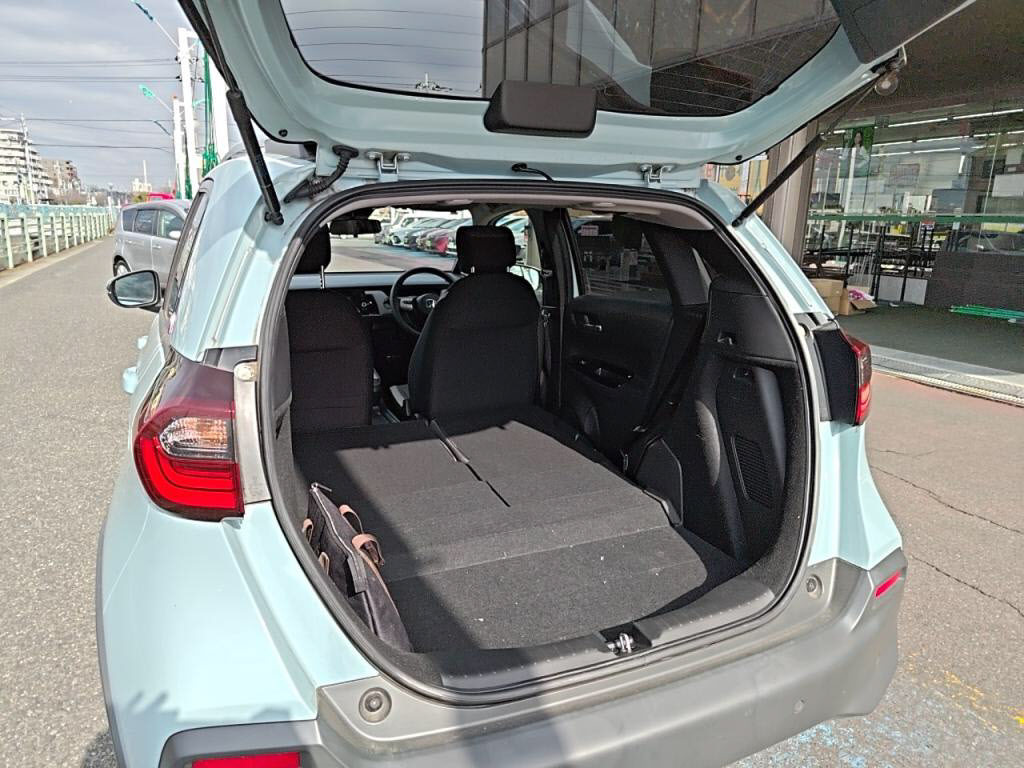 フィットハイブリッドｅＨＥＶクロスターの写真 28