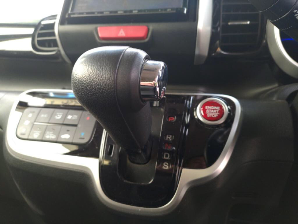 Ｎ＿ＢＯＸカスタムターボＳＳパッケージの写真 14