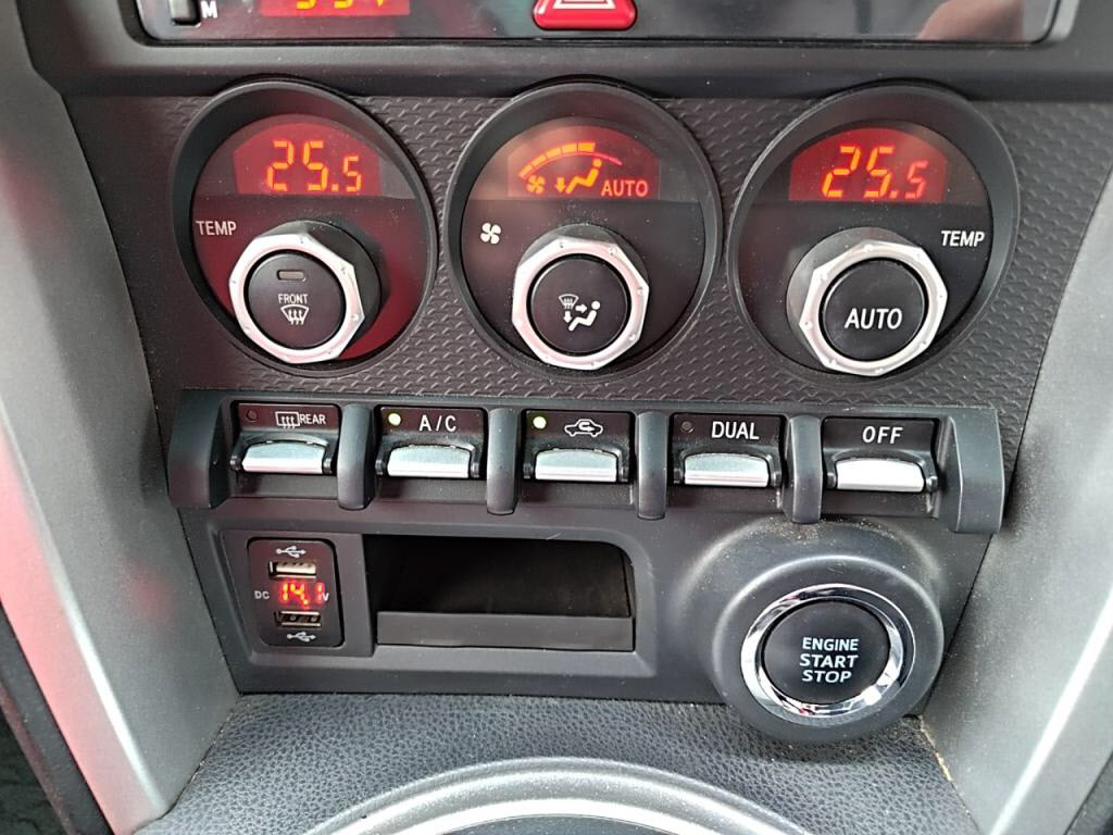 ８６ＧＴリミテッドの写真 21