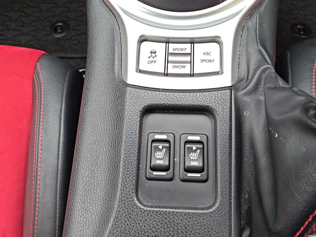 ８６ＧＴリミテッドの写真 24