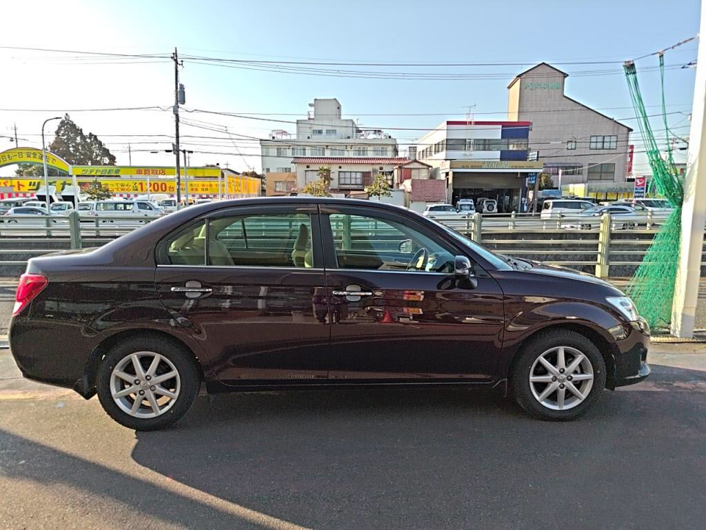 カローラアクシオ１．５ラグゼールの写真 11