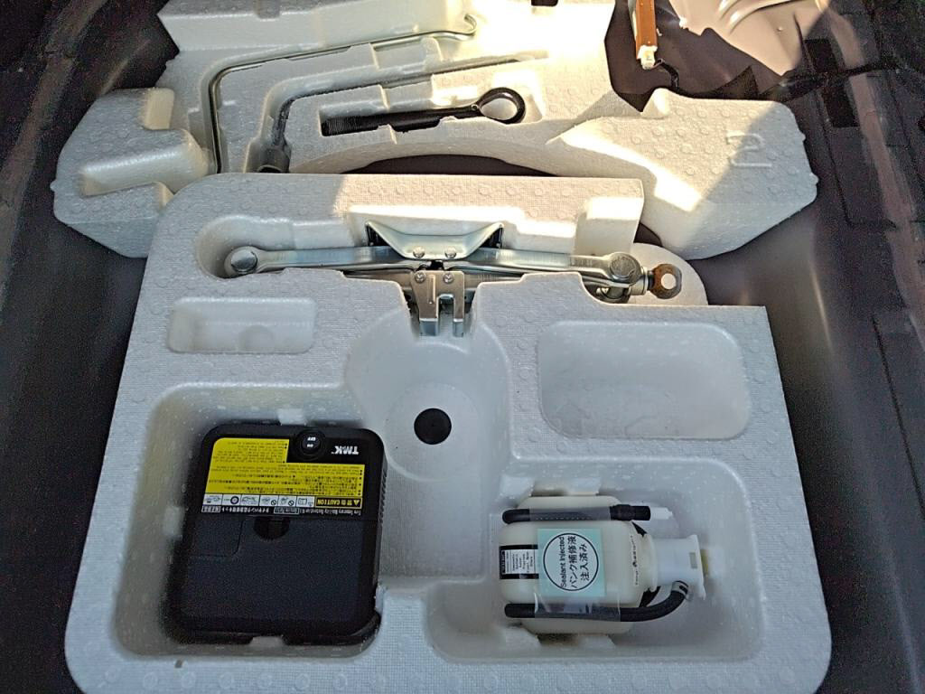 カローラアクシオ１．５ラグゼールの写真 30