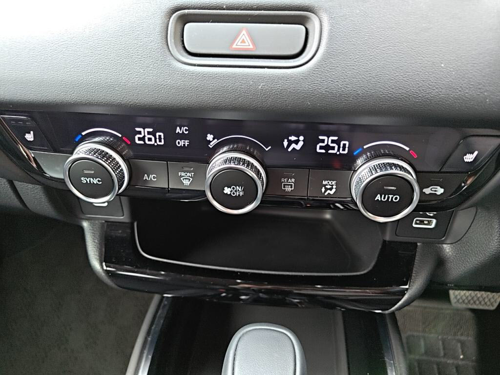 ヴェゼルハイブリッドｅＨＥＶ＿Ｚの写真 17