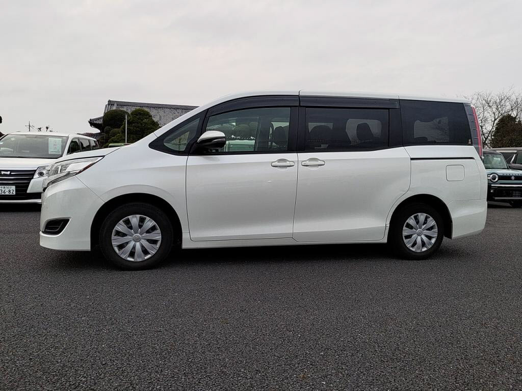 ノアＸの写真 12