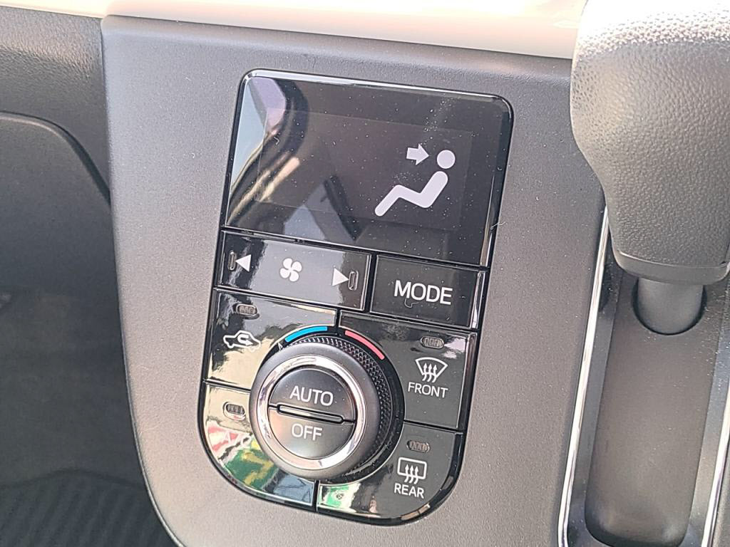 シエンタダイスリミテッドの写真 13