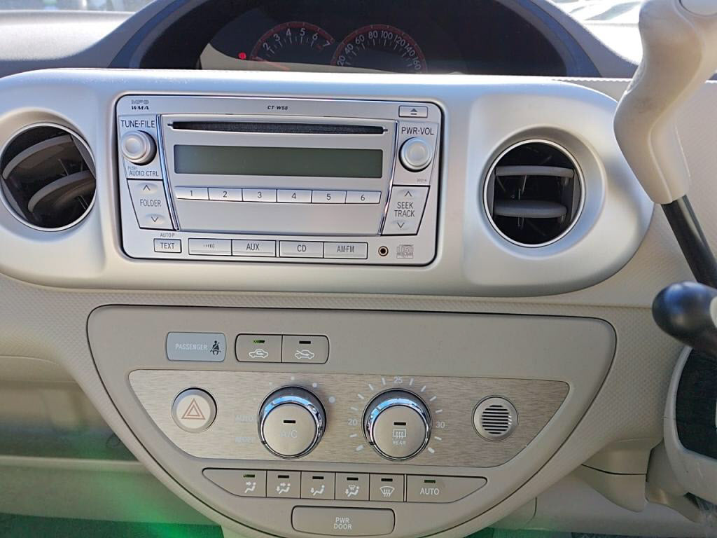 ポルテ１３０ｉ＿ＣパッケージＨＩＤセレクションの写真 17