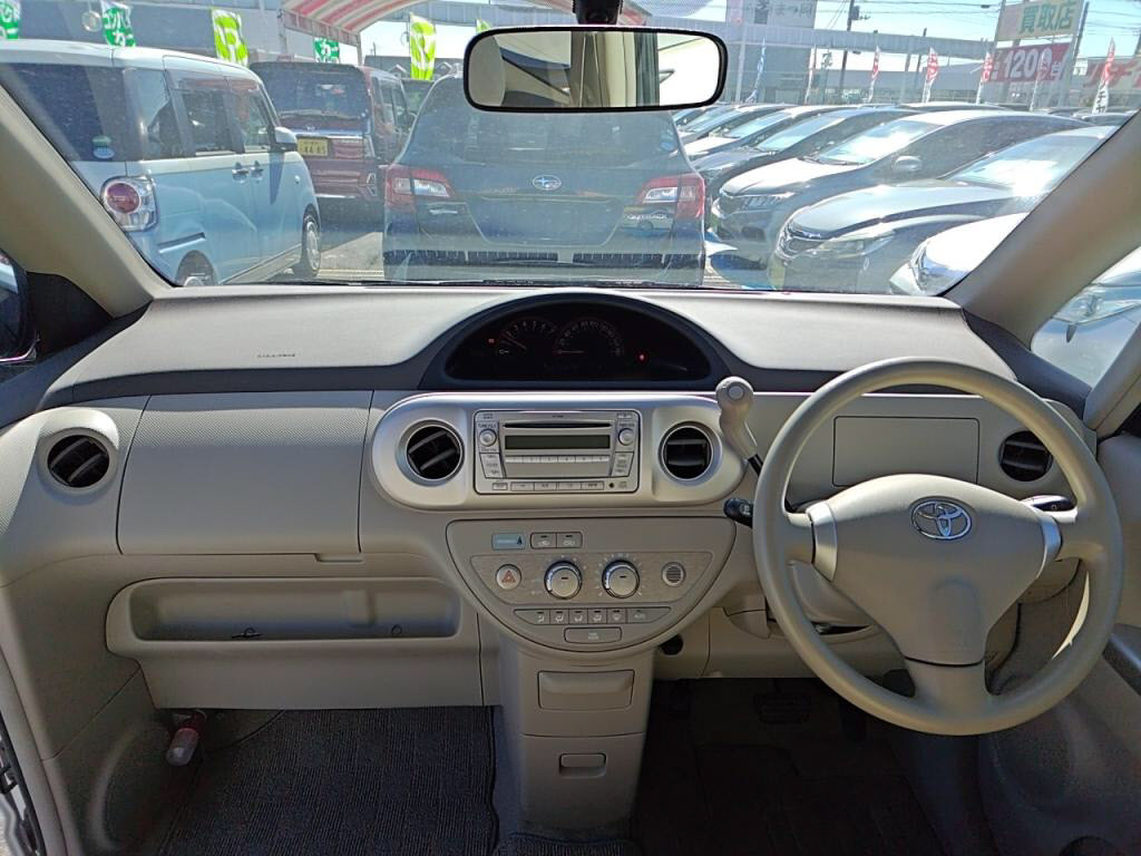 ポルテ１３０ｉ＿ＣパッケージＨＩＤセレクションの写真 3