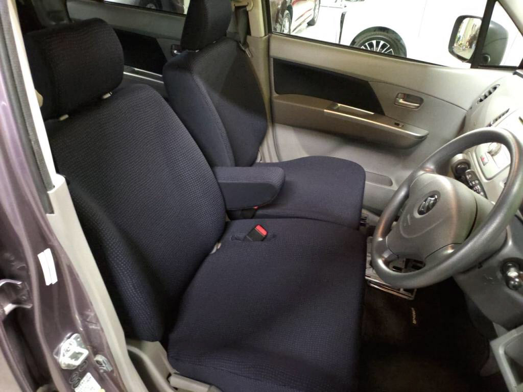 ワゴンＲ４ＷＤ＿ＦＸリミテッドの写真 21