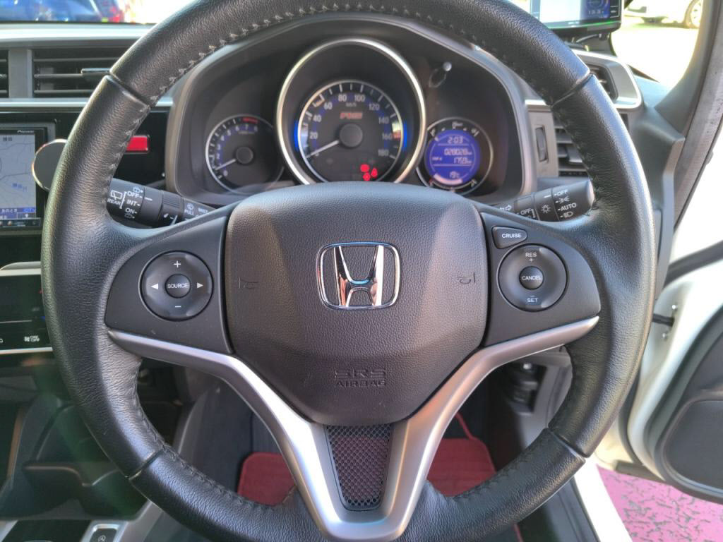 フィットＲＳの写真 14